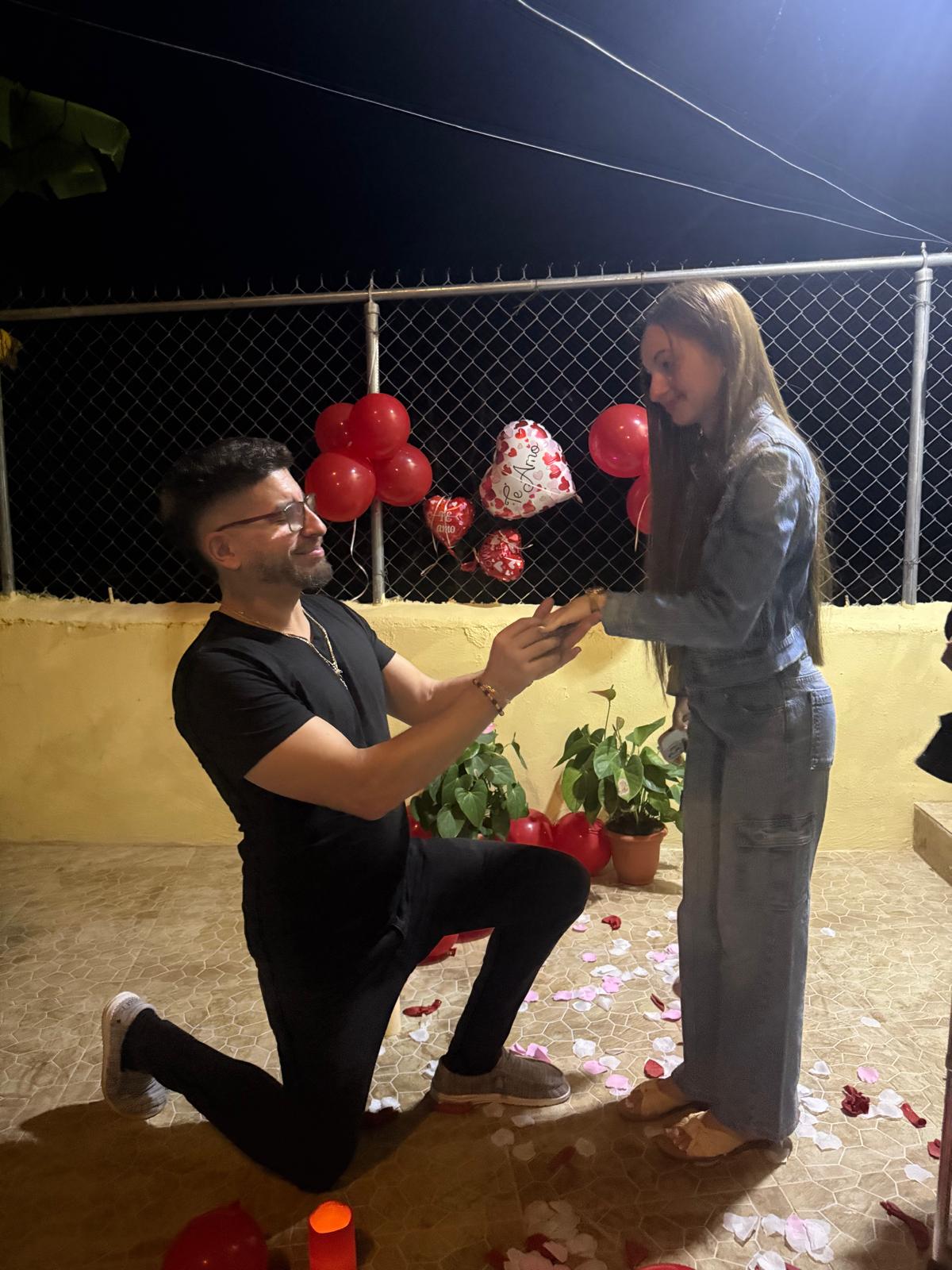 La propuesta de matrimonio de José Miguel a Amanda
